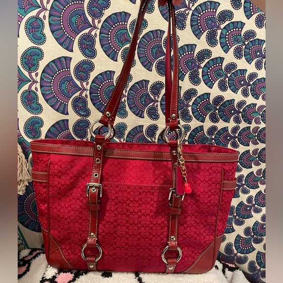 Coach east west gallery tote in gorgeous red - Picture 3 of 10